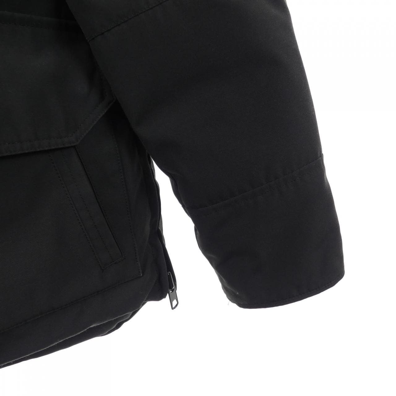 Canada Goose Black Label 4550MB Maitland Down Jacket