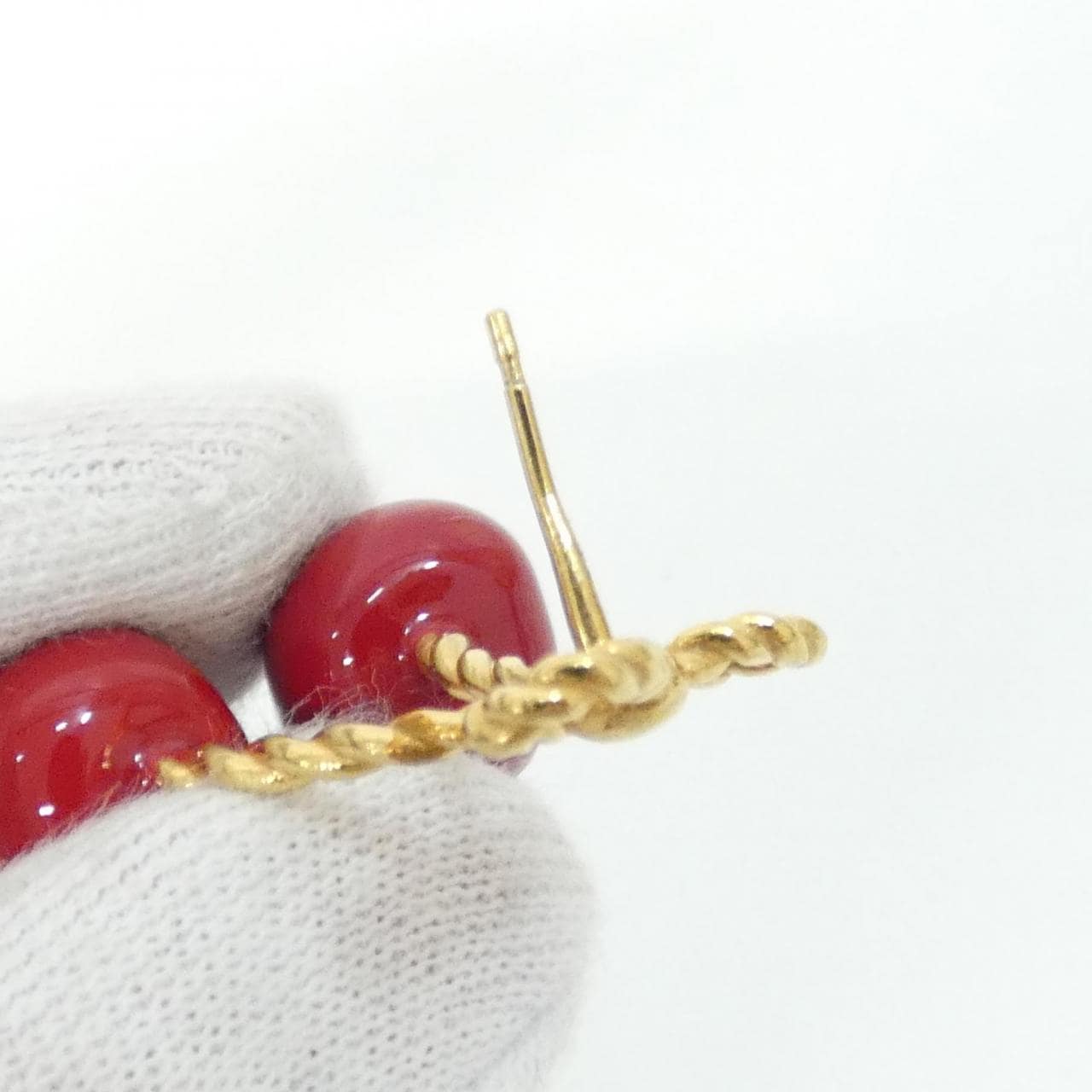 ヴァレンティノガラヴァーニ ZW2J0Z80MJP ピアス