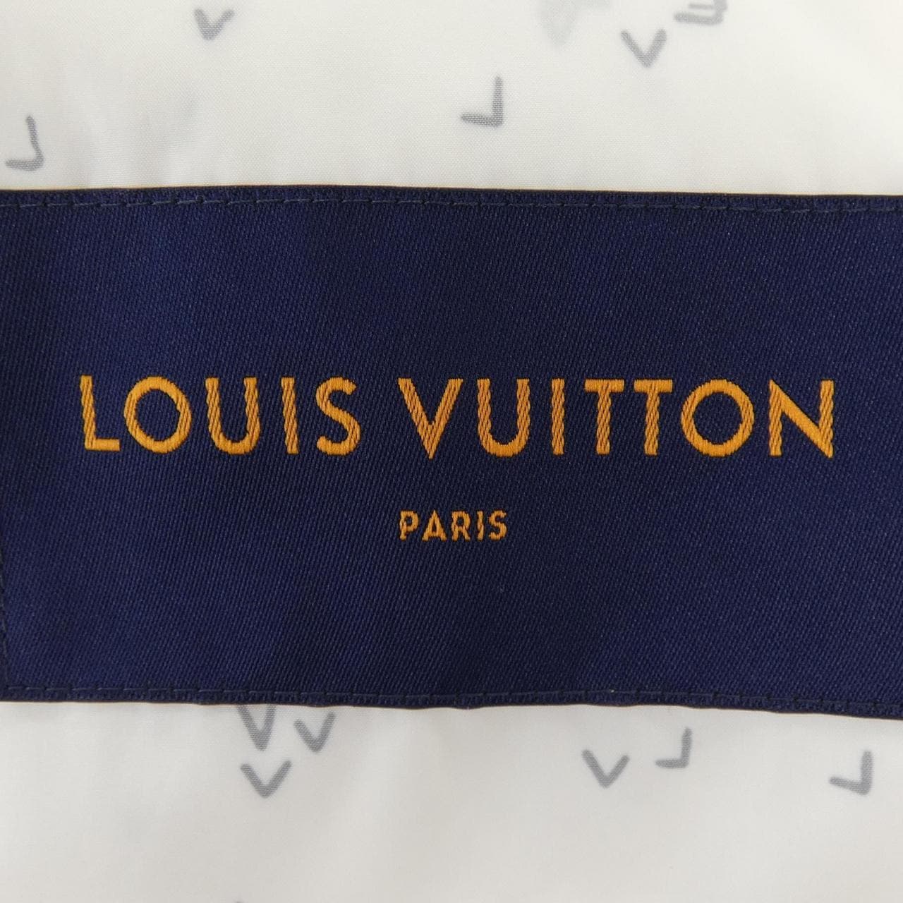ルイヴィトン LOUIS VUITTON ダミエスプレッドウインドブレーカー HNB06WND5 ジャケット