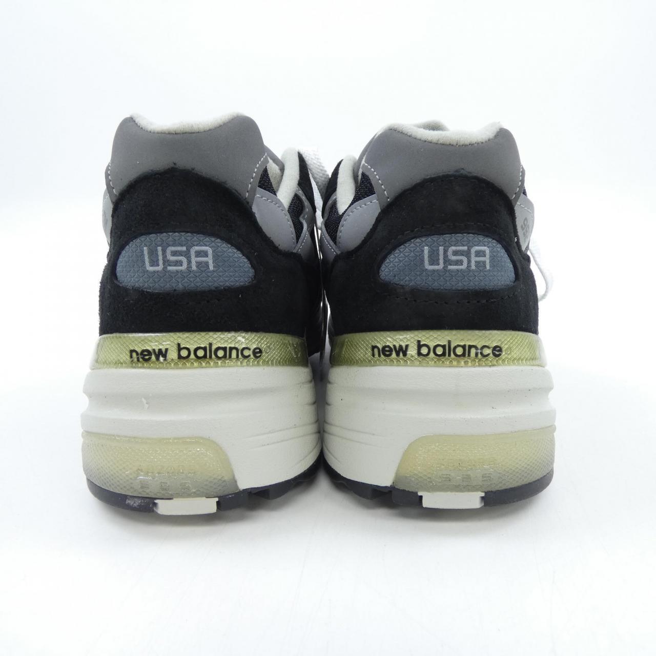 ニューバランス NEW BALANCE M992EB スニーカー