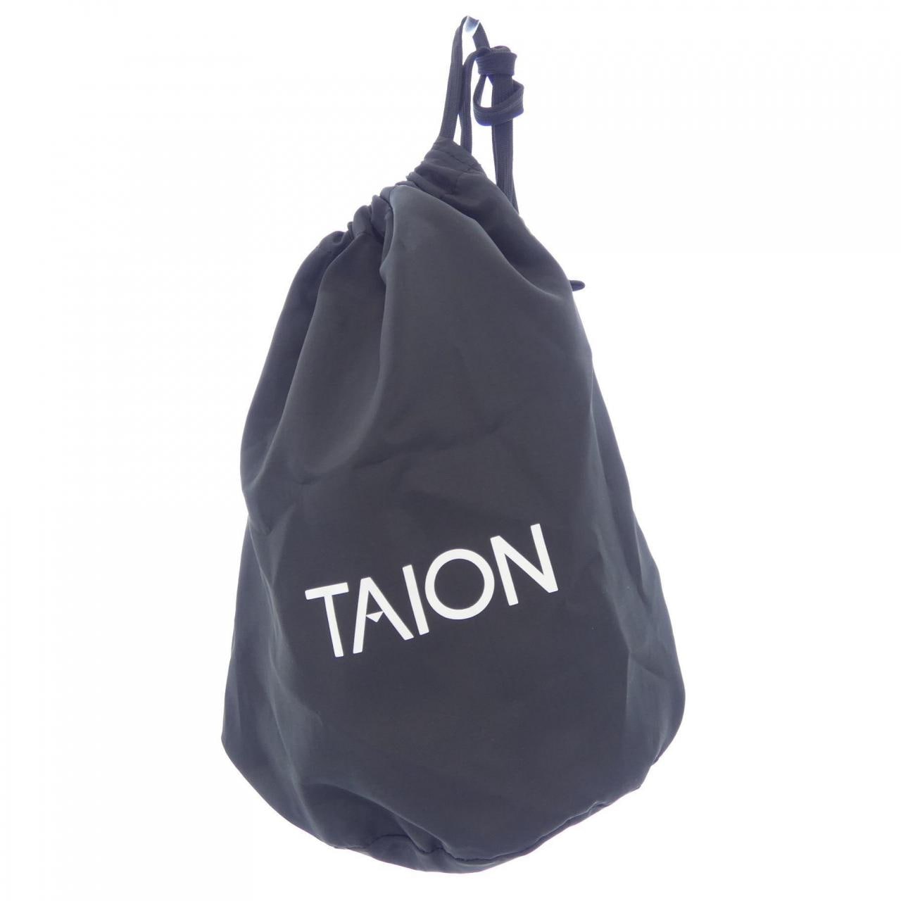 タイオン TAION ダウンジャケット