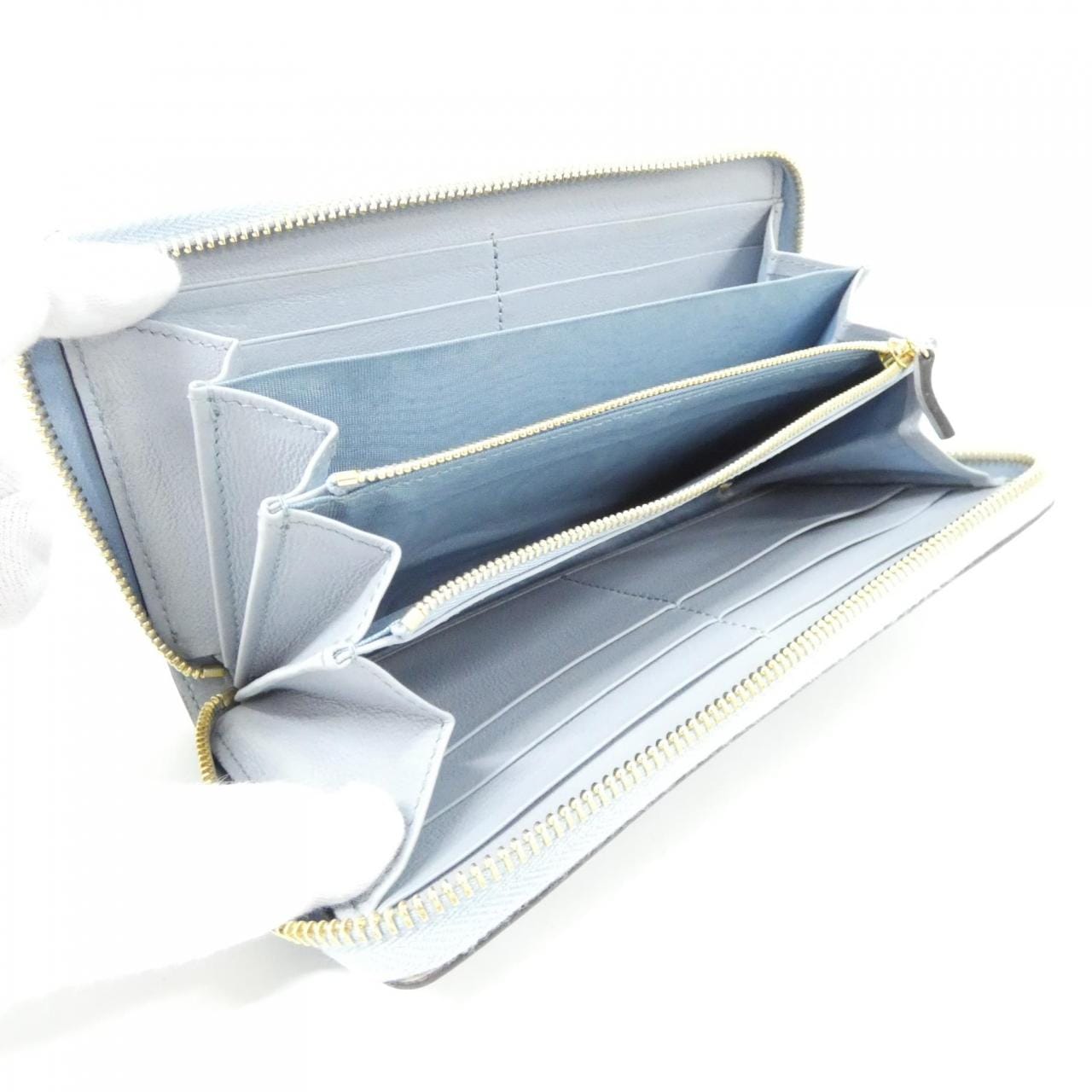 グッチ 701488 UYMFG 財布