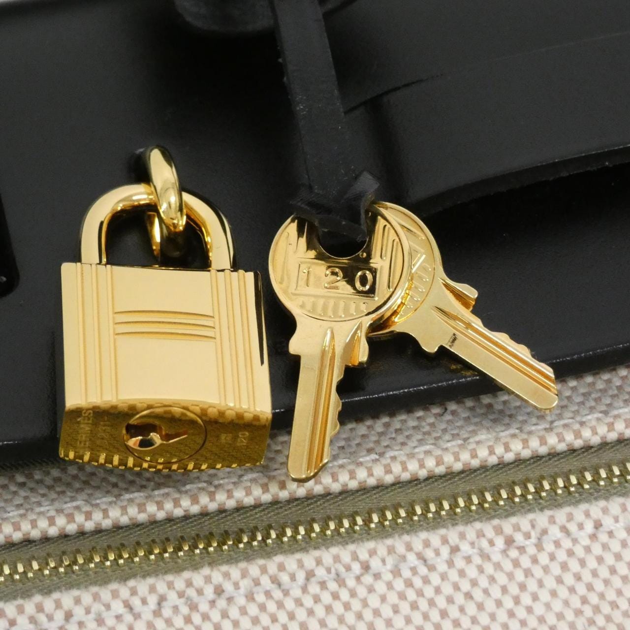 エルメス エールバッグ ジップ PM 072069CC バッグ