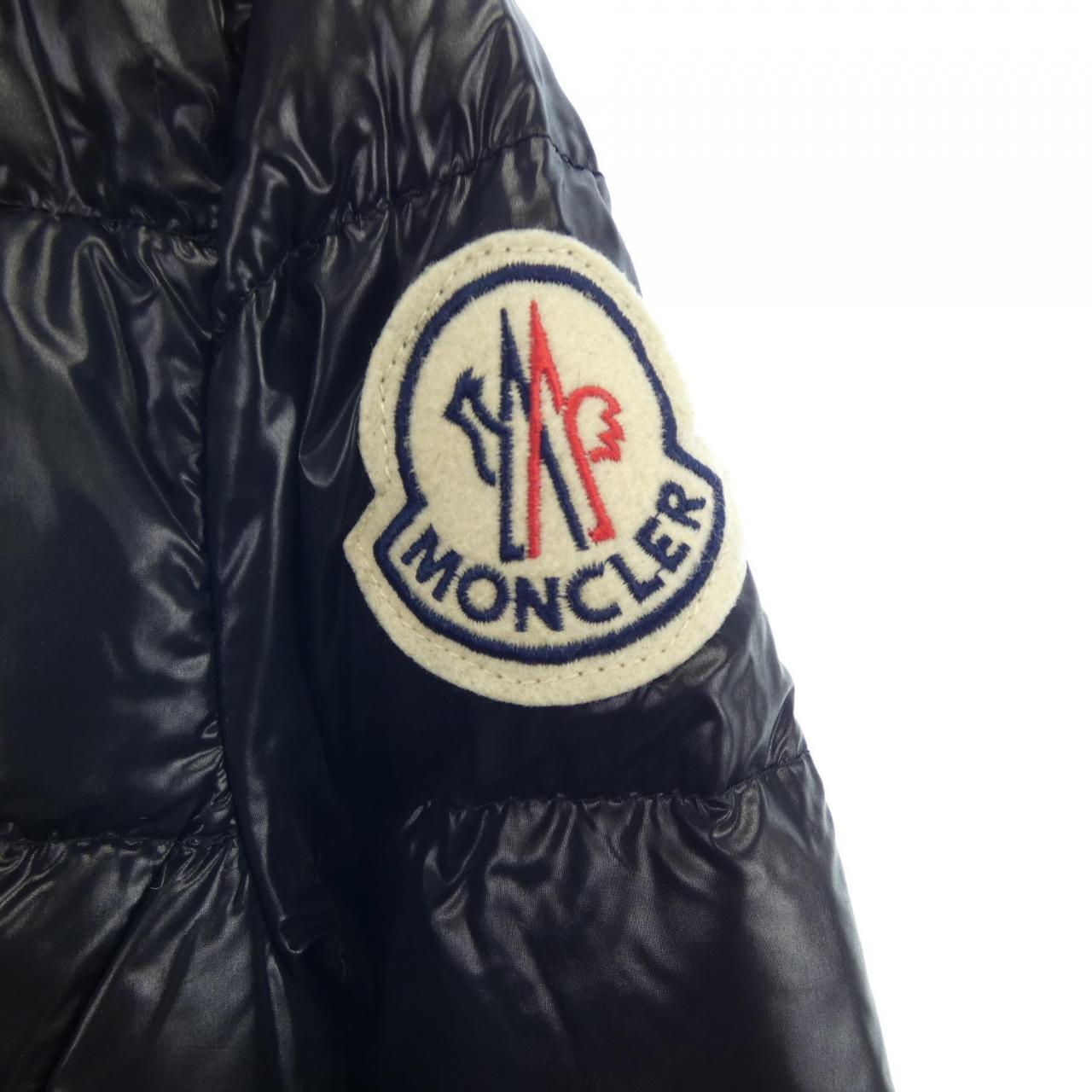 モンクレール MONCLER ダウンジャケット