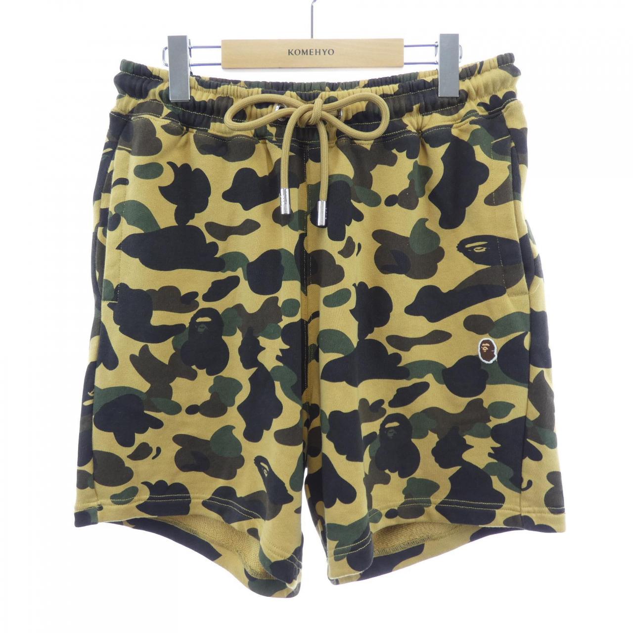 アベイシングエイプ A BATHING APE ショートパンツ