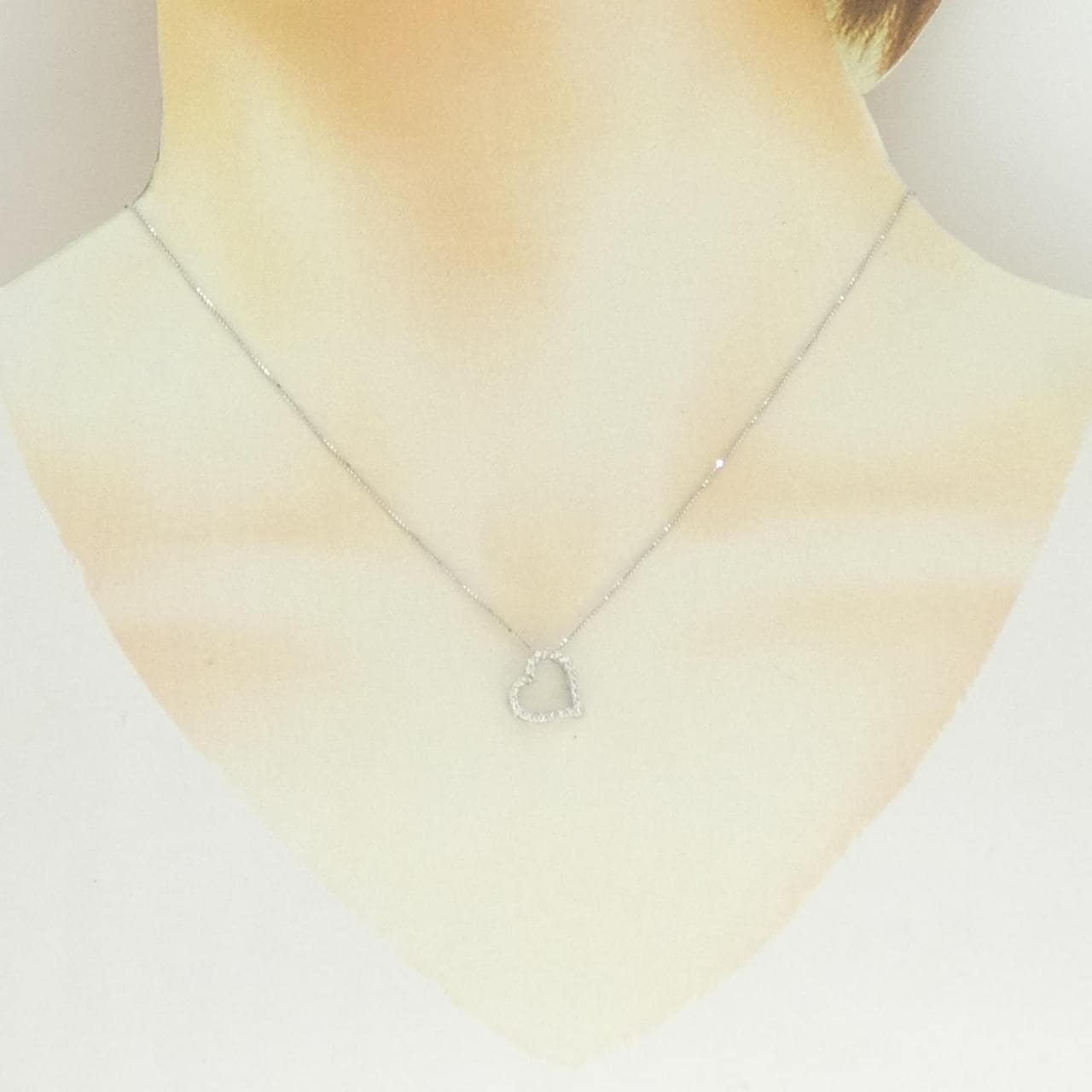 K10WG ハート ダイヤモンド ネックレス 0.15CT