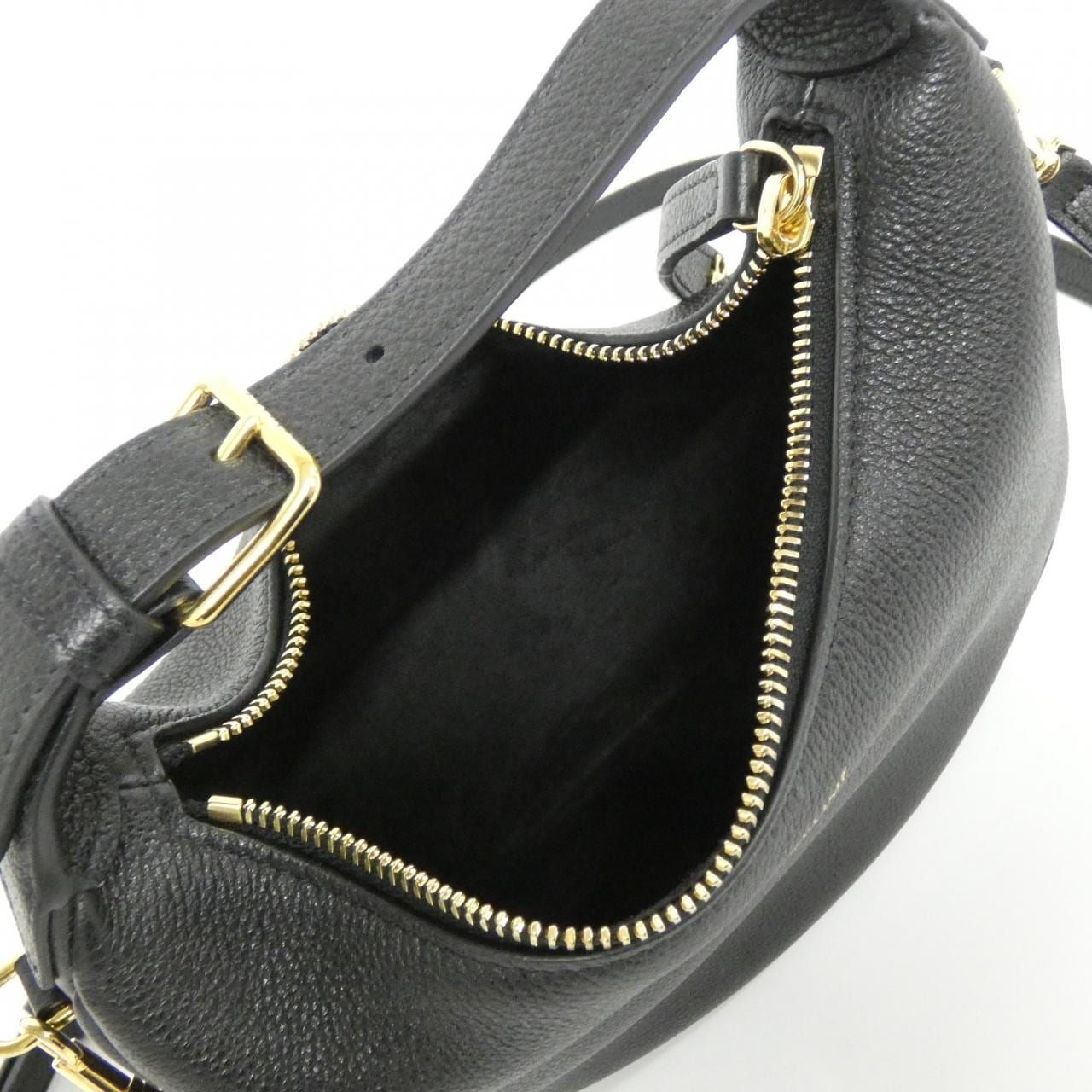 セリーヌ ティーン ルル 120723ENY バッグ