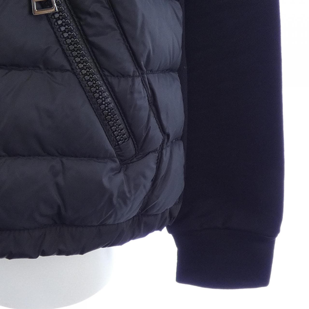 モンクレール MONCLER 20938496000 ダウンジャケット