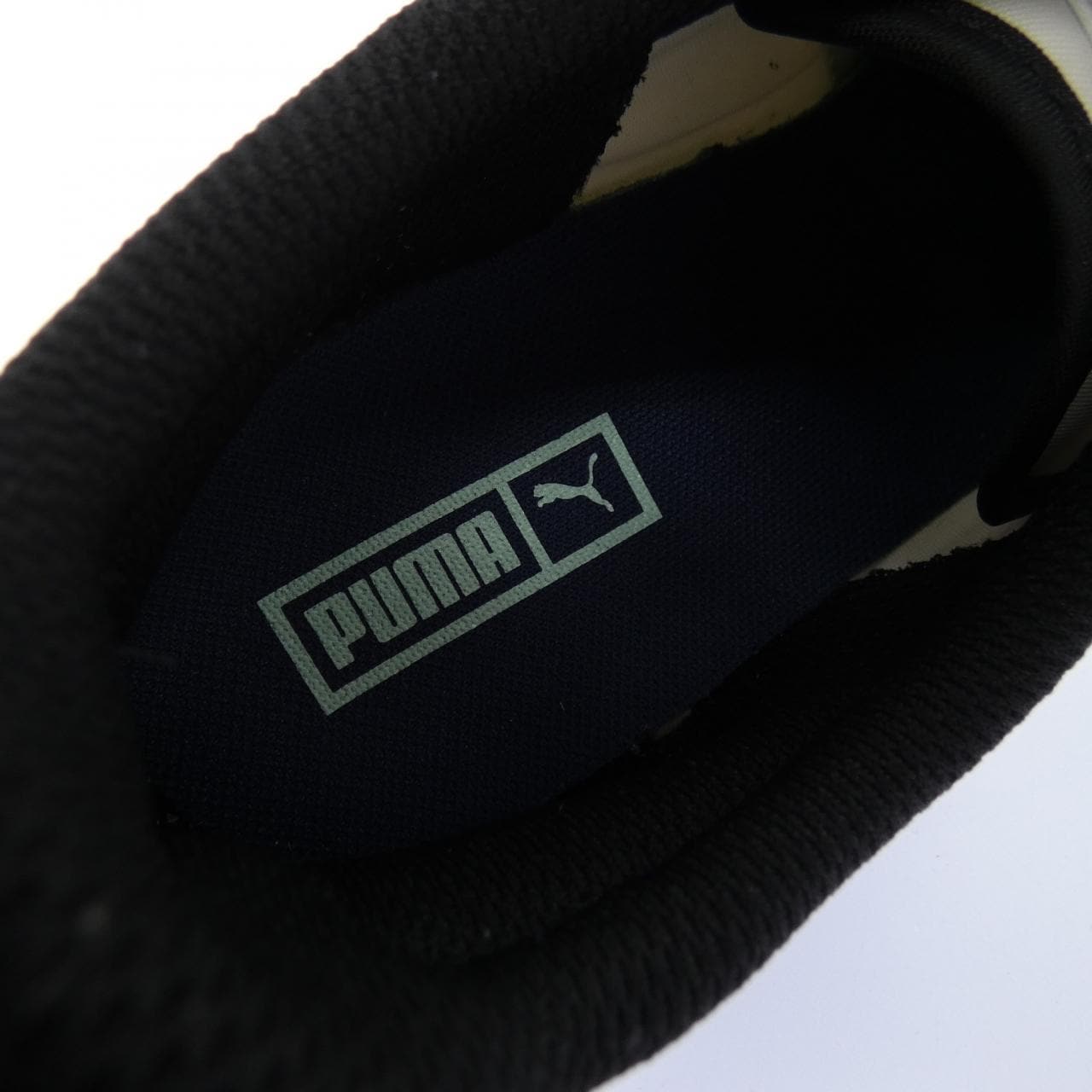 プーマ PUMA スニーカー