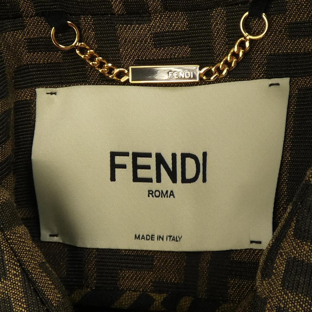フェンディ FENDI FJ7267 A5W3 ジャケット