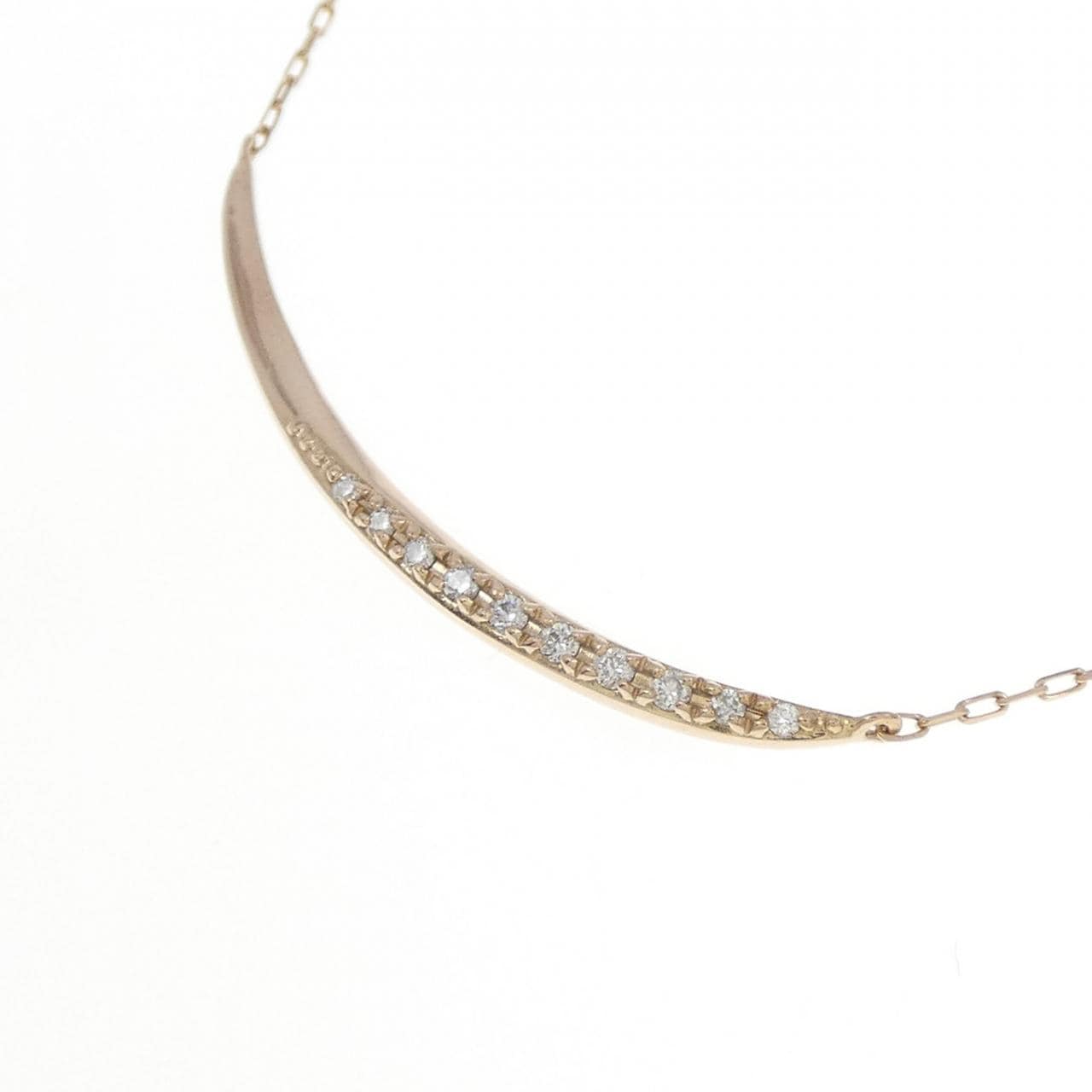 4゜C Diamond necklace