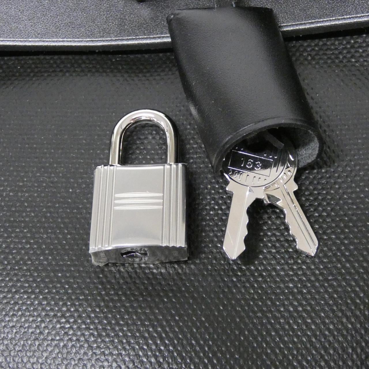 【未使用品】エルメス エールバッグ ジップ PM 072069CK バッグ