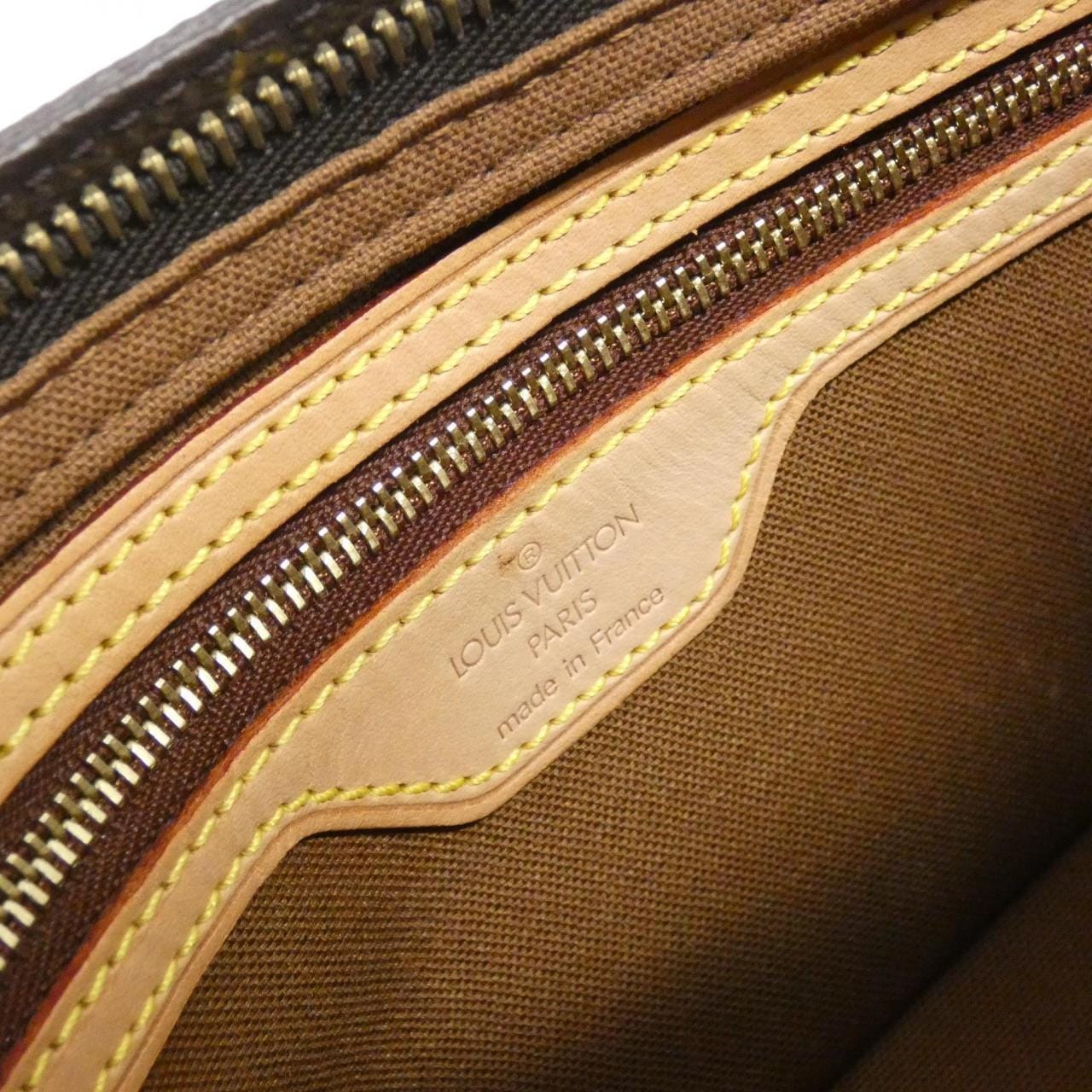 ルイヴィトン モノグラム トロター M51240 ショルダーバッグ