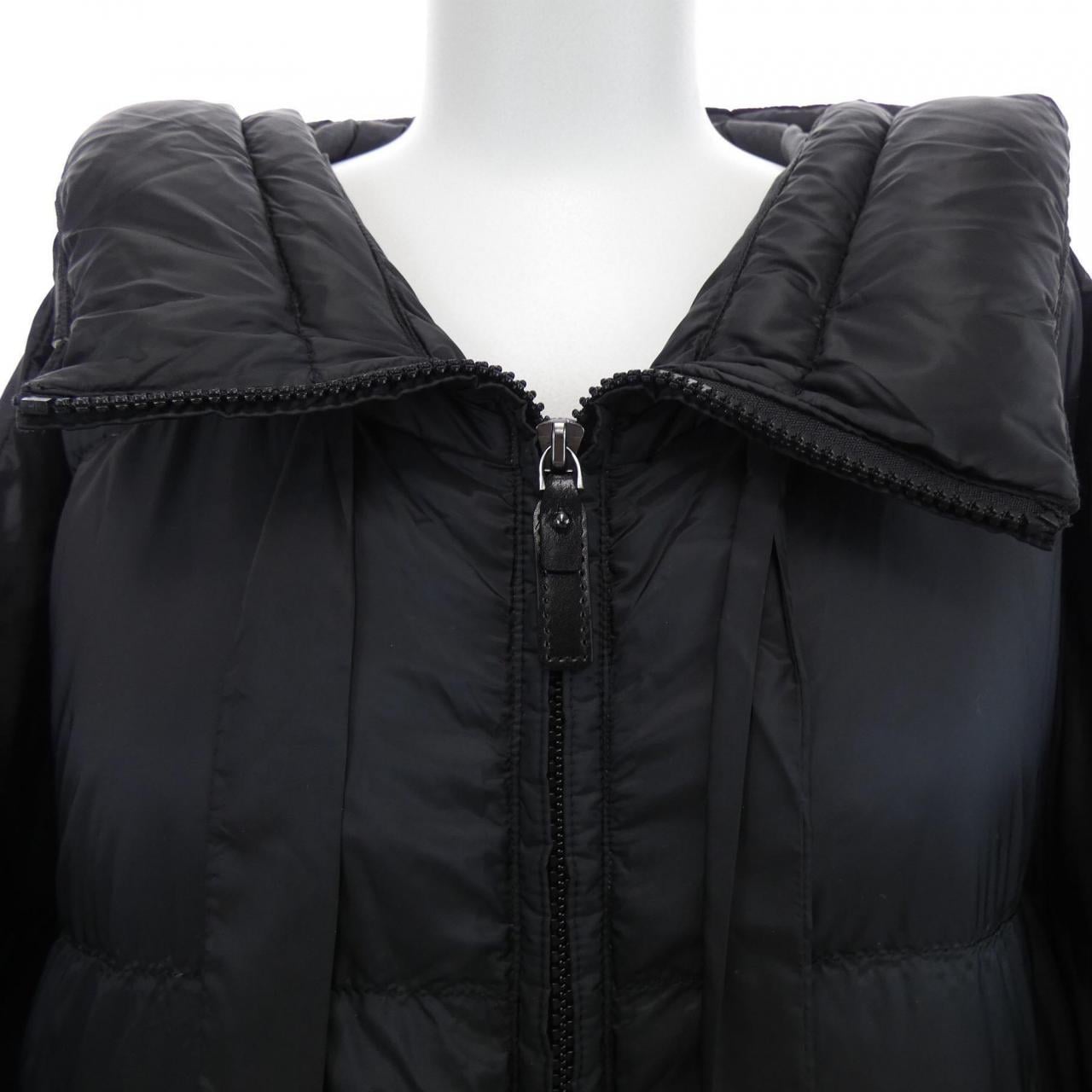 マックスマーラ Max Mara SEICAP 9736021 THE CUBE ダウンジャケット