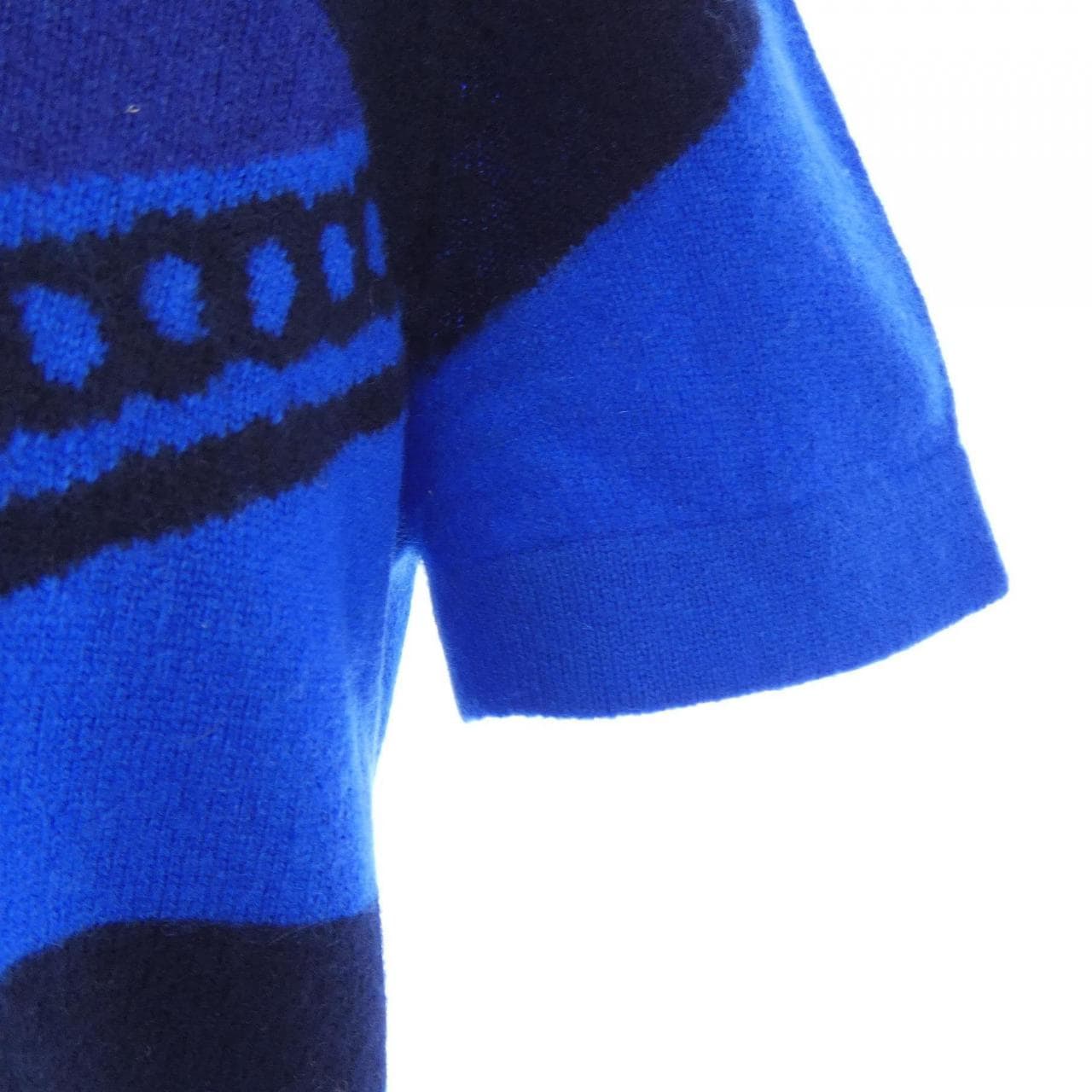 エルメス HERMES LA PROMENADE DU MATIN 2H2645D2 ニット