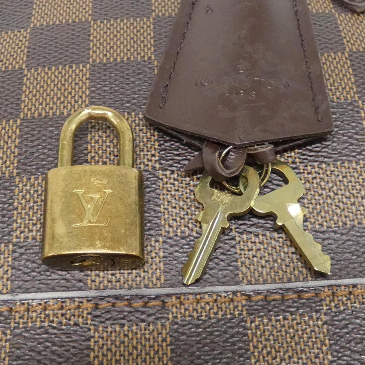 ルイヴィトン ダミエ ドゥオモ N60008 バッグ