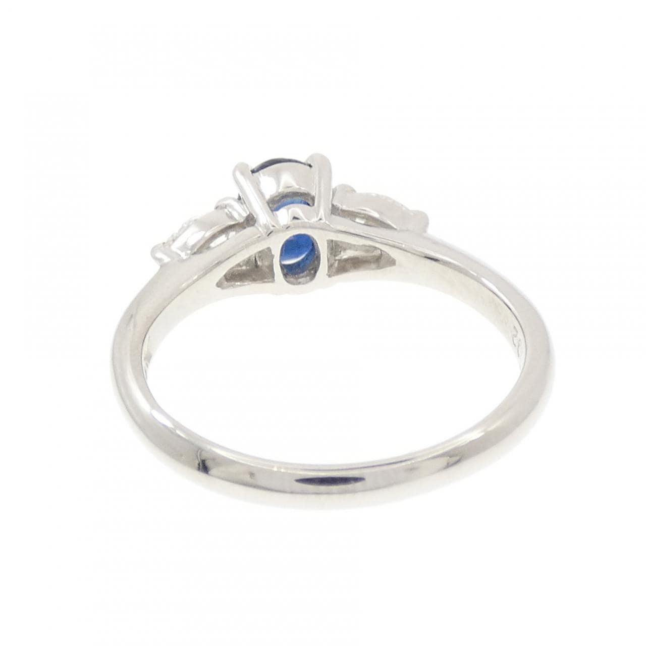 PT950 サファイヤ リング 0.92CT