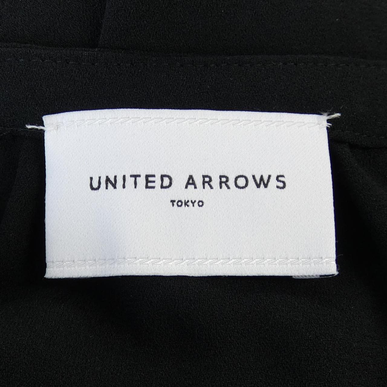 ユナイテッドアローズ UNITED ARROWS トップス