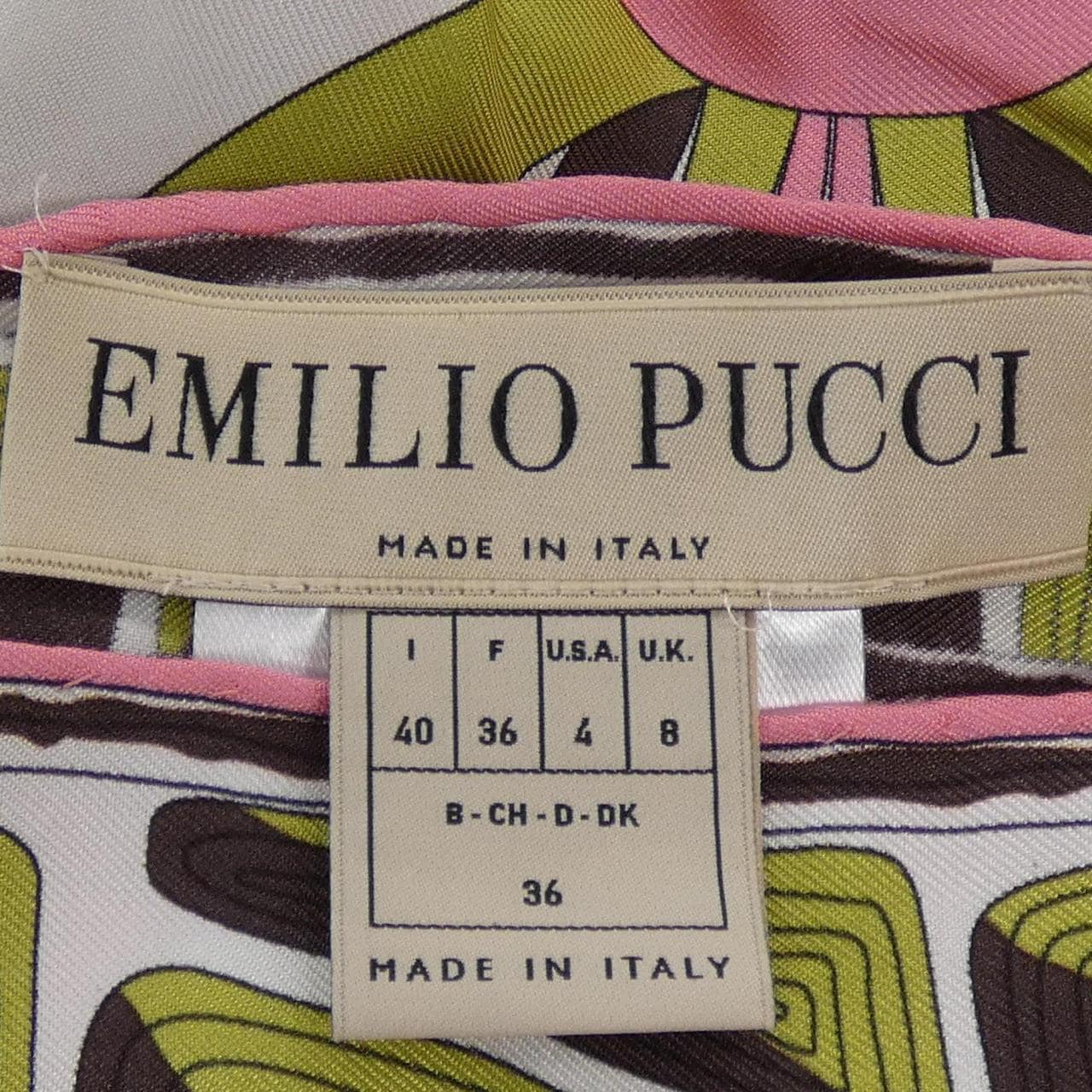 エミリオプッチ EMILIO PUCCI 2HWL97 ポンチョ