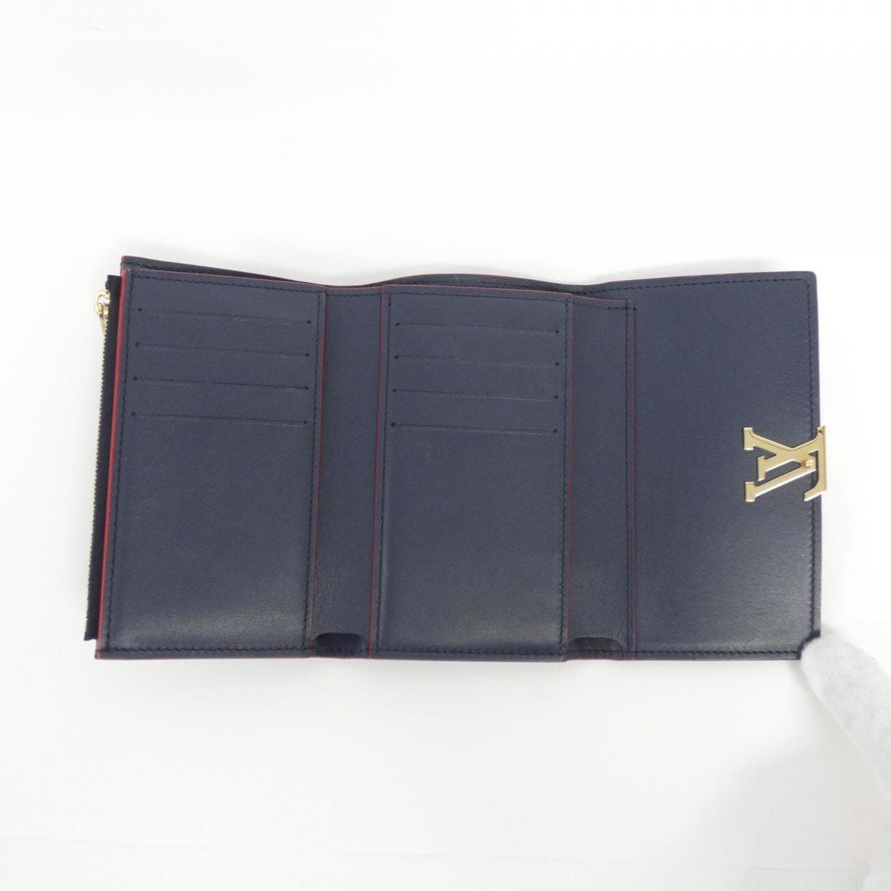 LOUIS VUITTON Taurillon Portefeuille Capucines Compact M63741 Wallet