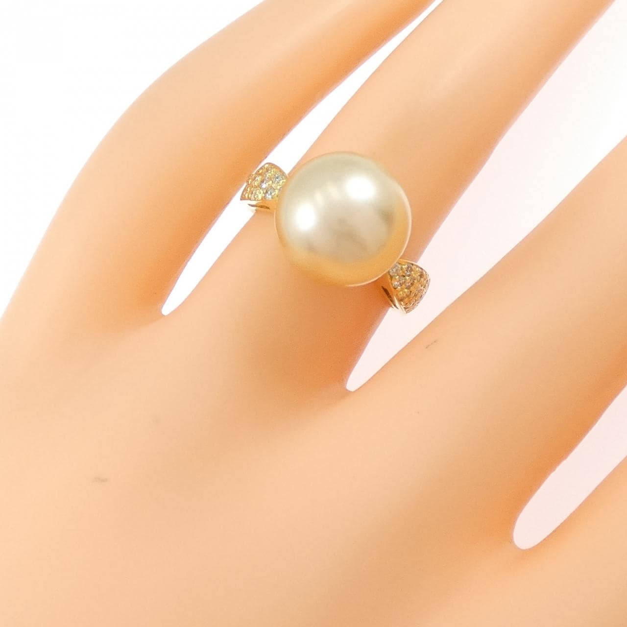 K18YG White Butterfly Pearl ring 11.2mm