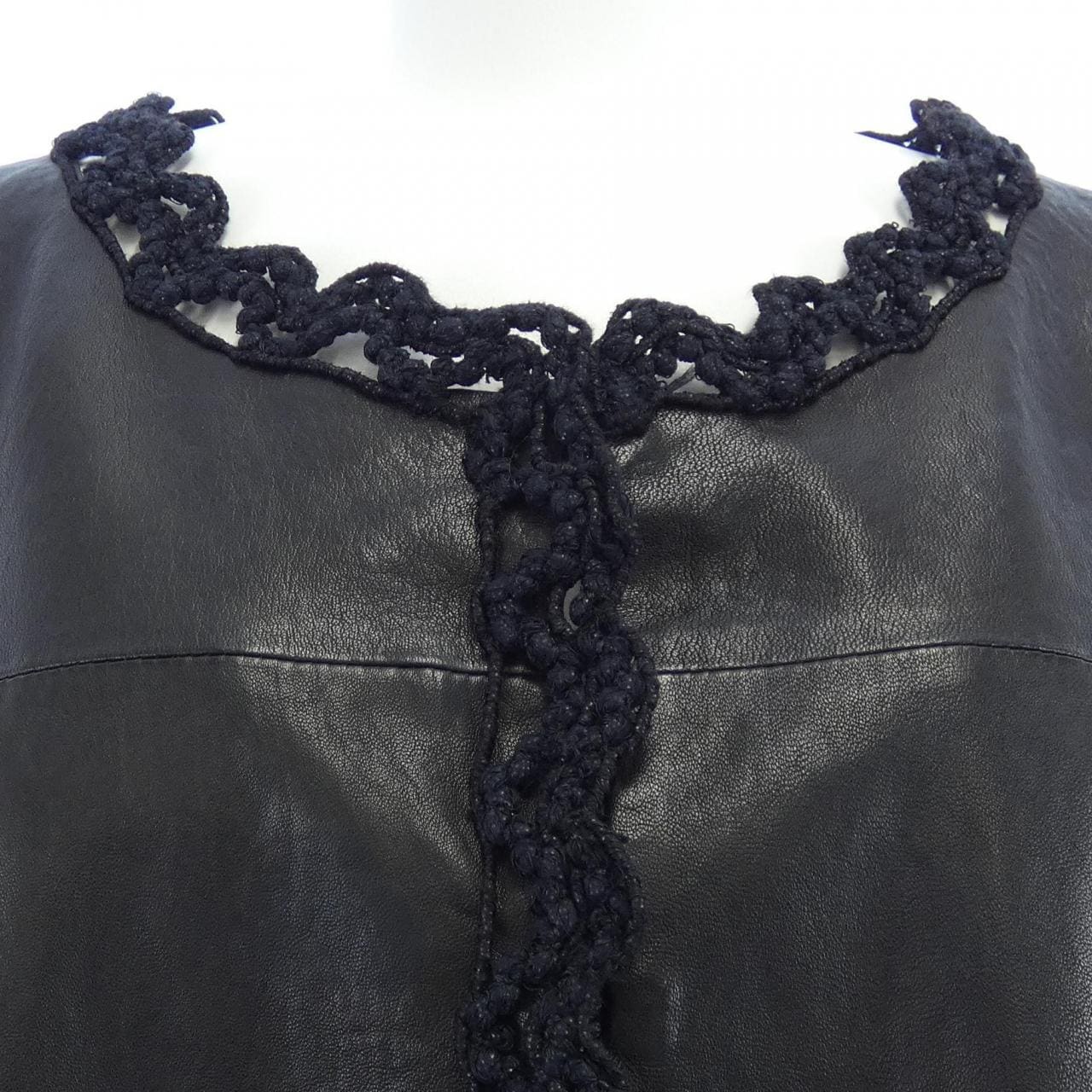 シャネル CHANEL P35591C00082 09A レザージャケット