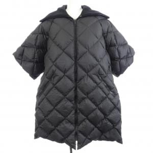 エルメス HERMES LA PROMENADE DU MATIN 2H0160D4 ダウンジャケット