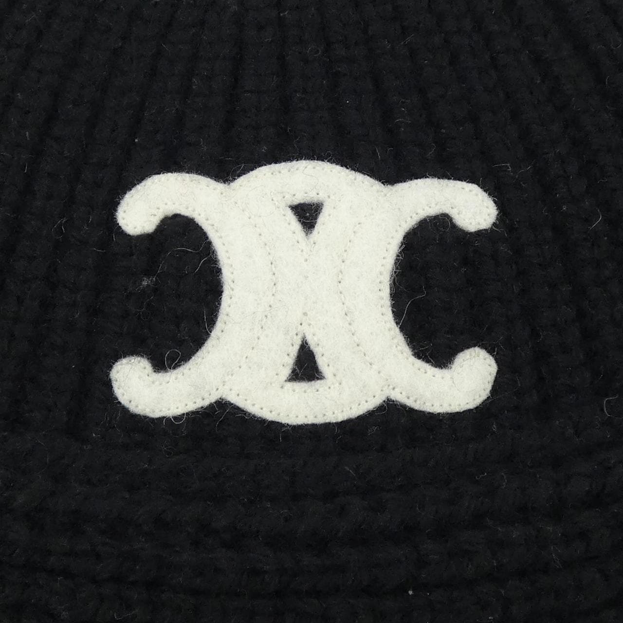 CELINE Triomphe Hat 2A80T384D