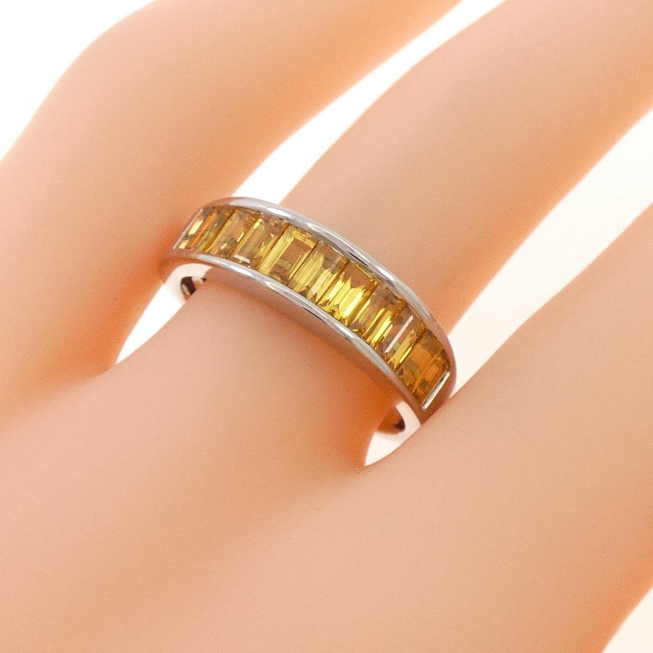 K18WG サファイヤ リング 1.74CT