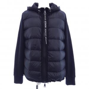 モンクレール MONCLER ダウンジャケット