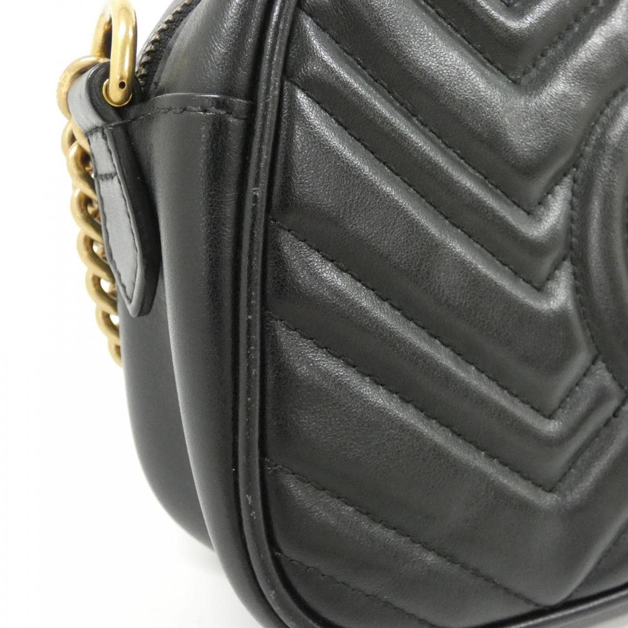 グッチ GG MARMONT 447632 DTD1T ショルダーバッグ