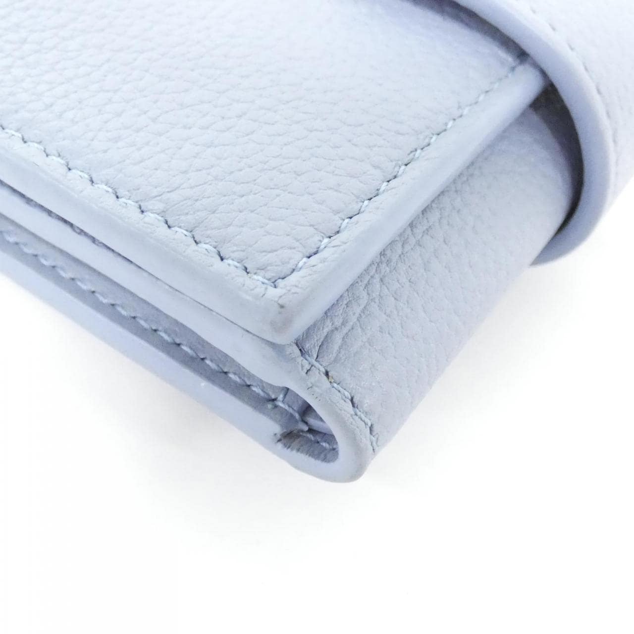 セリーヌ ファイン ストラップ ウォレット ニノ 10M963GHH 財布