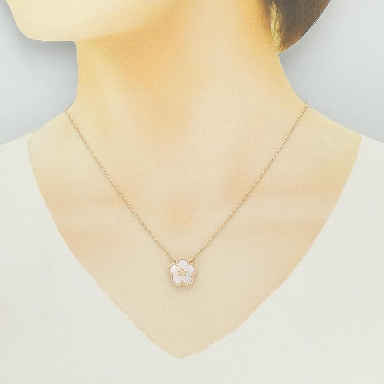 ヴァンクリーフ&アーペル ラッキー スプリング プラムブロッサム ネックレス