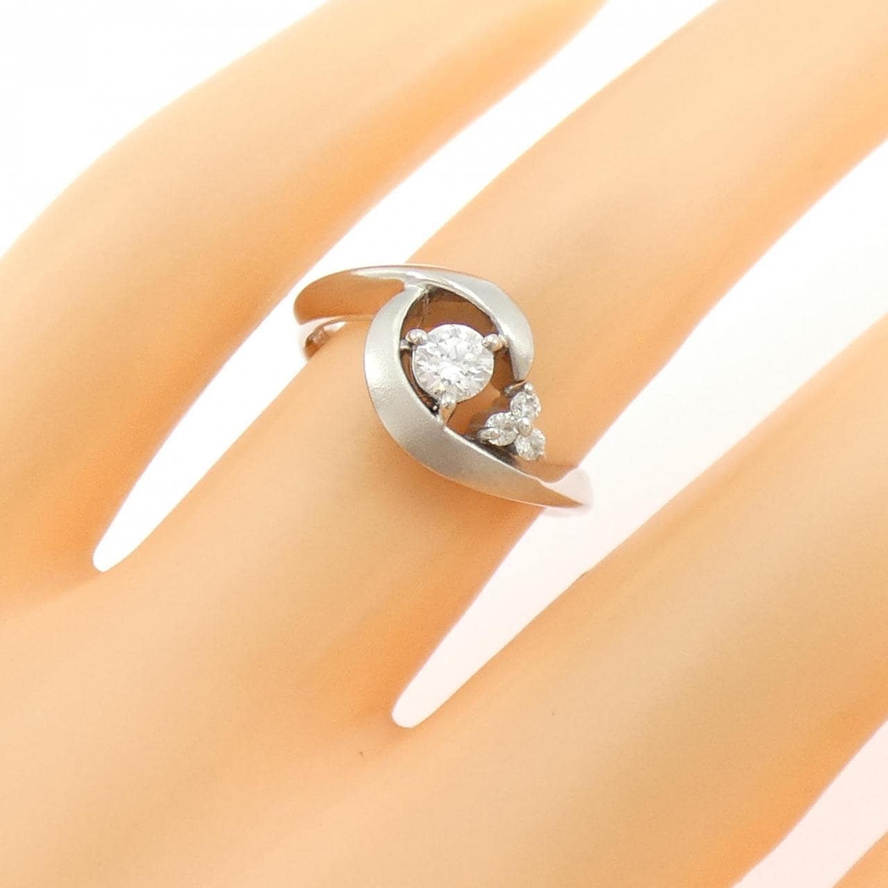 K18WG ダイヤモンド リング 0.20CT