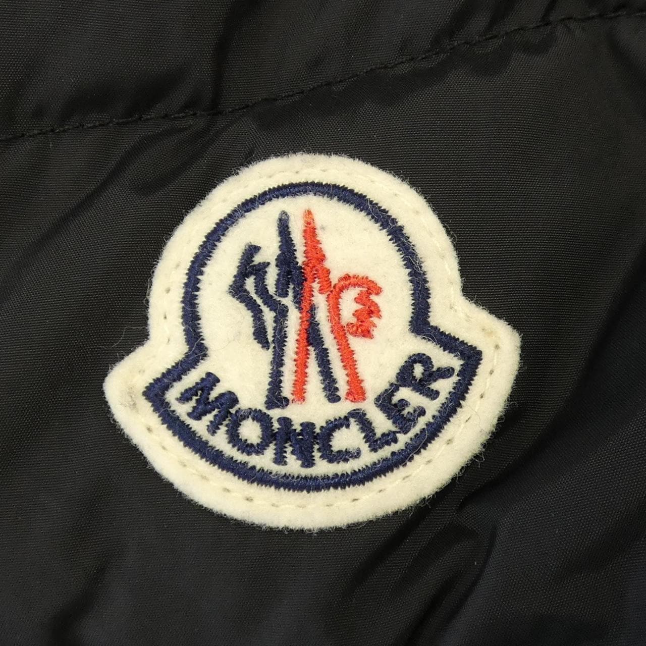 モンクレール MONCLER AMIOT ダウンジャケット
