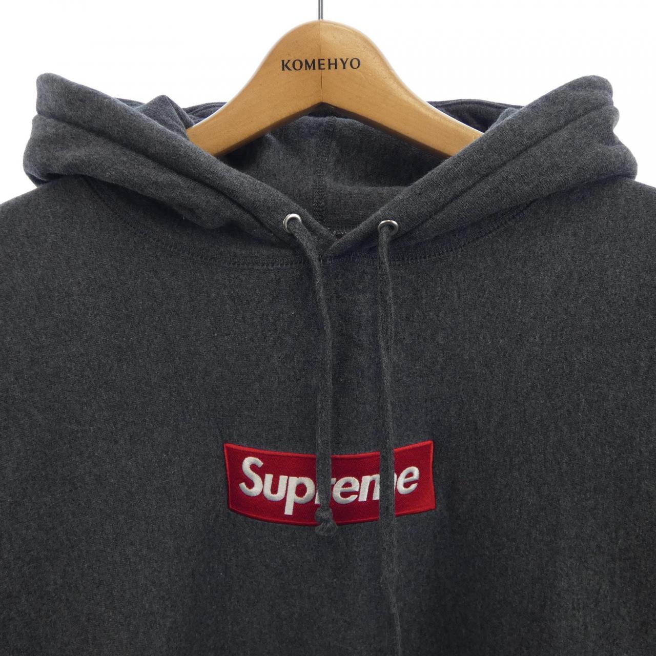 シュプリーム SUPREME パーカー