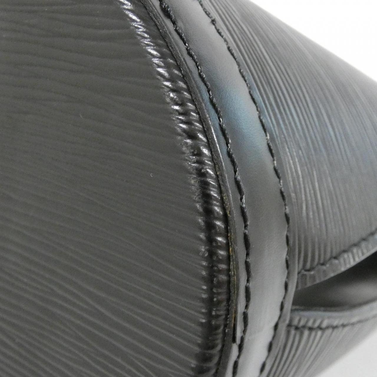 ルイヴィトン エピ クリュニー M52252 ショルダーバッグ