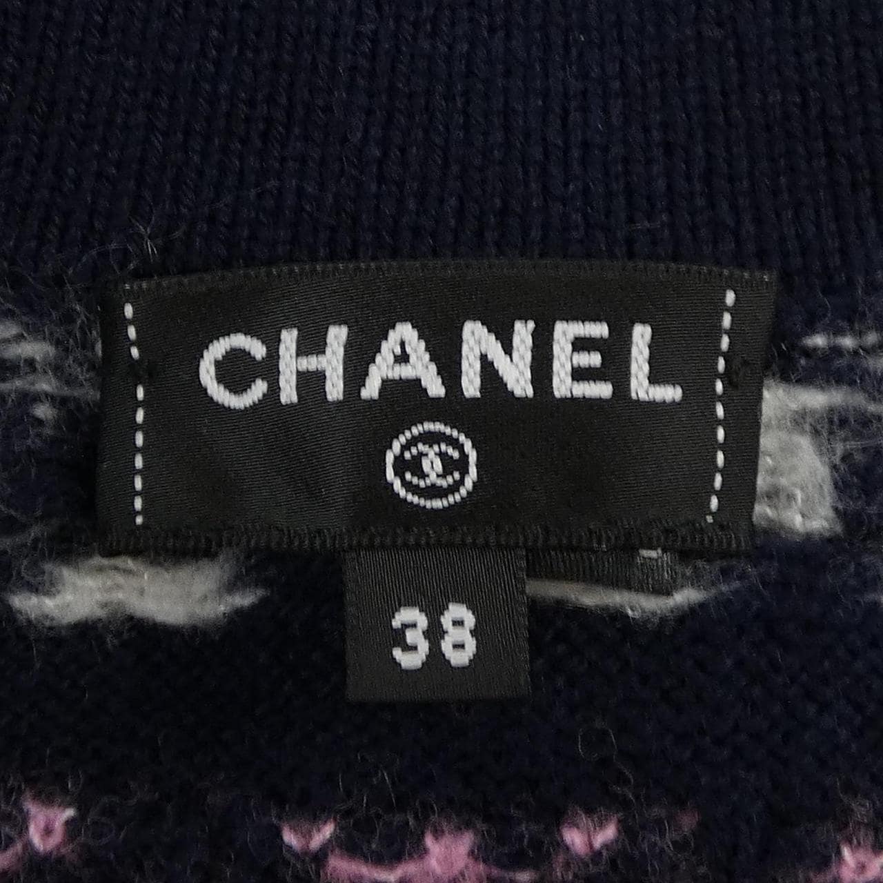 シャネル CHANEL P75774K10913. カーディガン