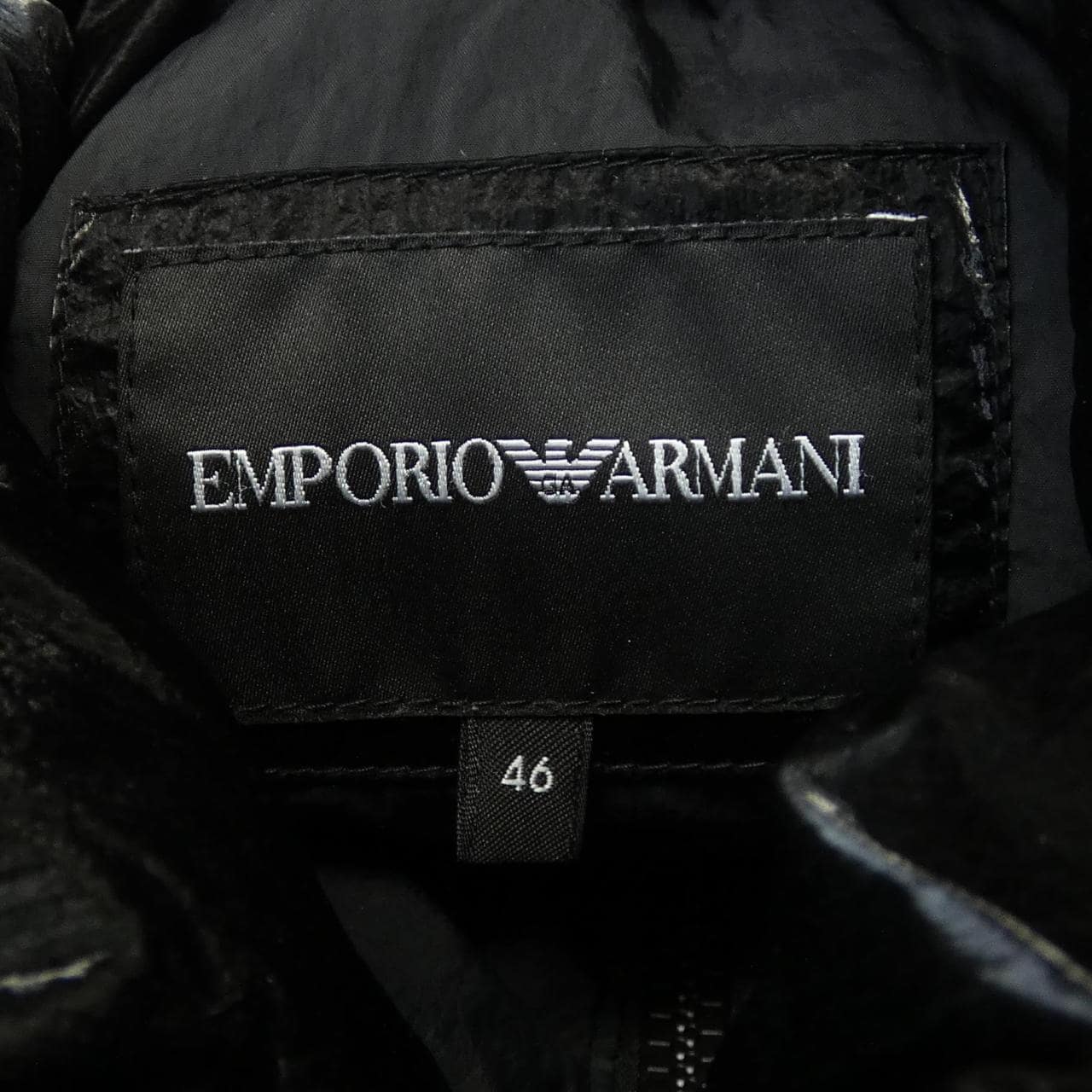 エンポリオアルマーニ EMPORIO ARMANI ダウンベスト