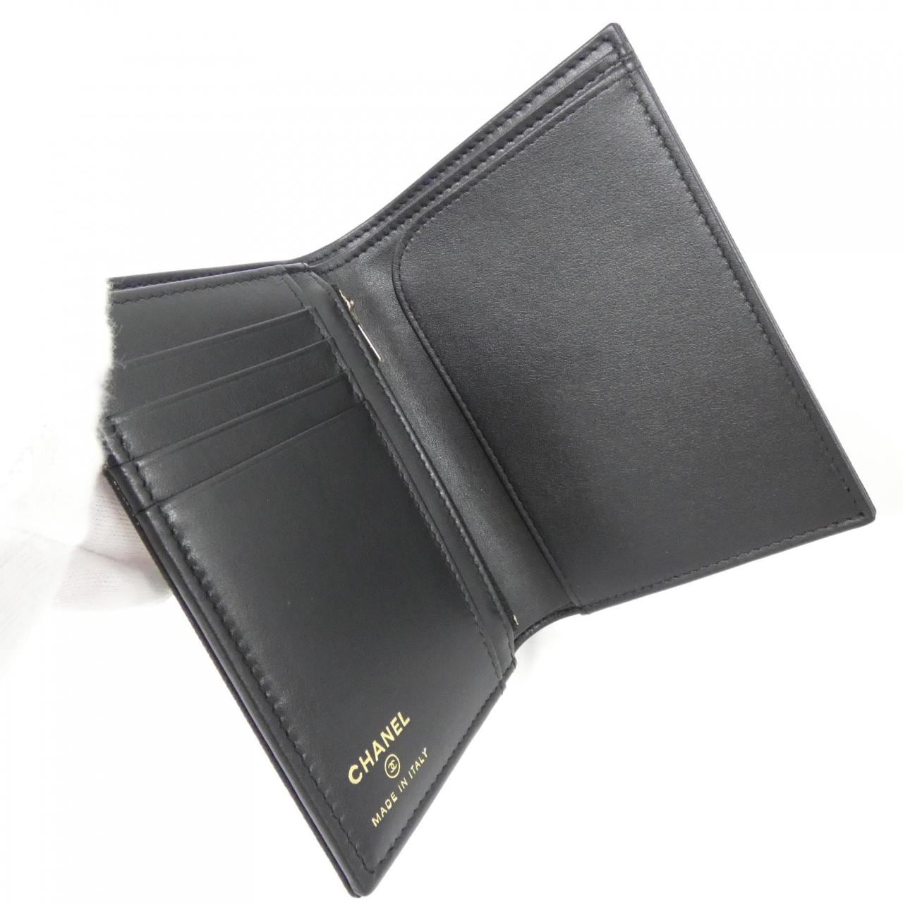 シャネル AP4665 パスポートケース