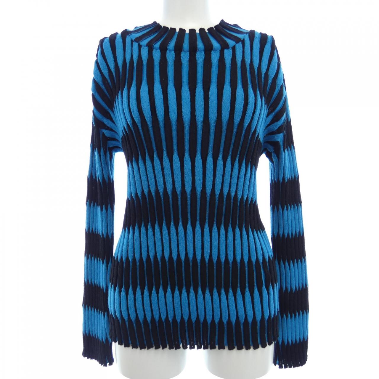 イッセイミヤケ ISSEY MIYAKE ニット