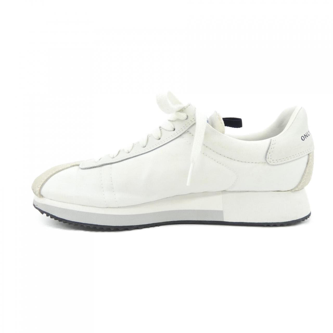 ディーゼル DIESEL スニーカー