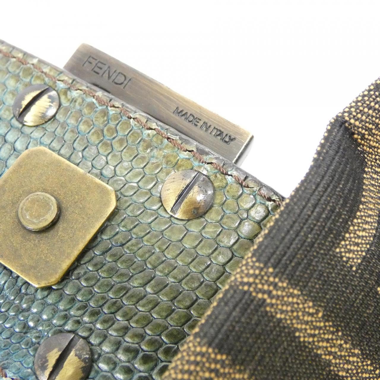 【ヴィンテージ】フェンディ バゲット 8BR000 O38 ショルダーバッグ