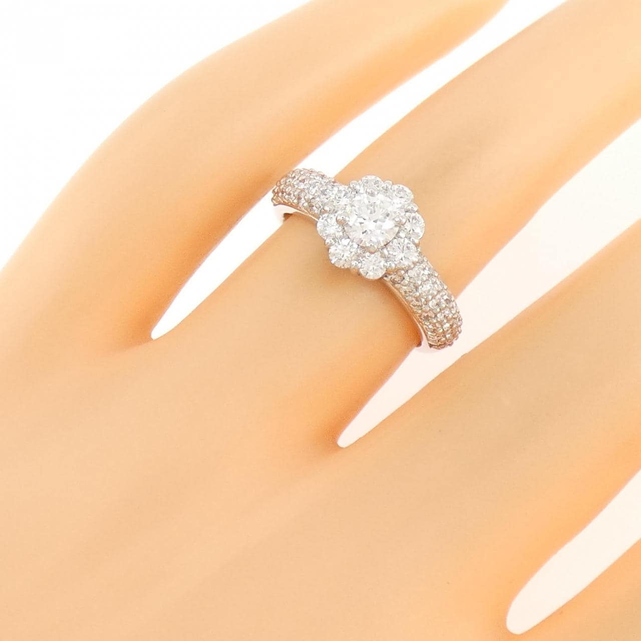 ポンテヴェキオ ダイヤモンド リング 0.304CT