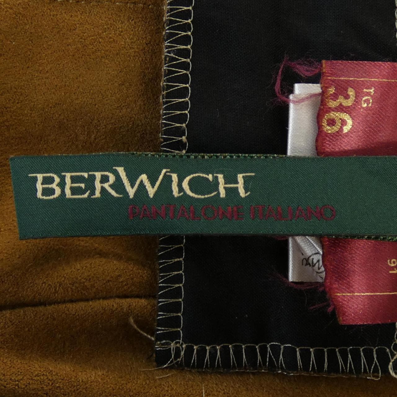 ベルウィッチ BERWICH スカート