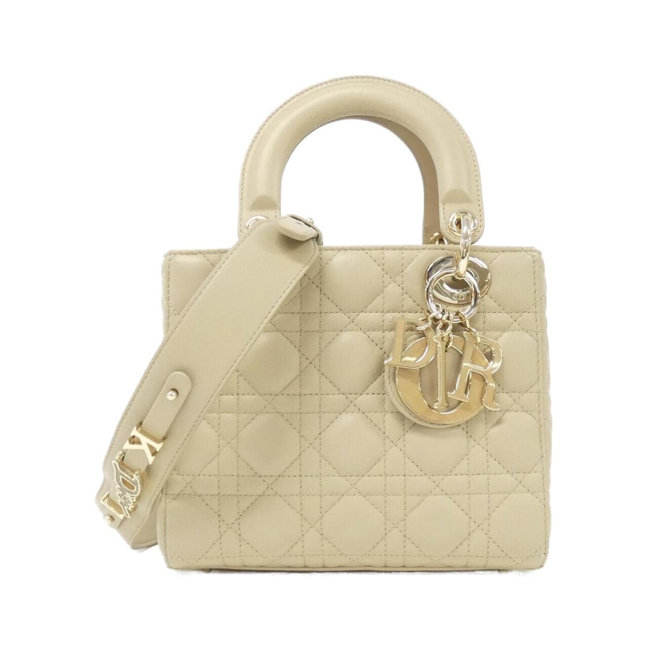 WHICH LADY DIOR SIZE ARE YOU? - Bags