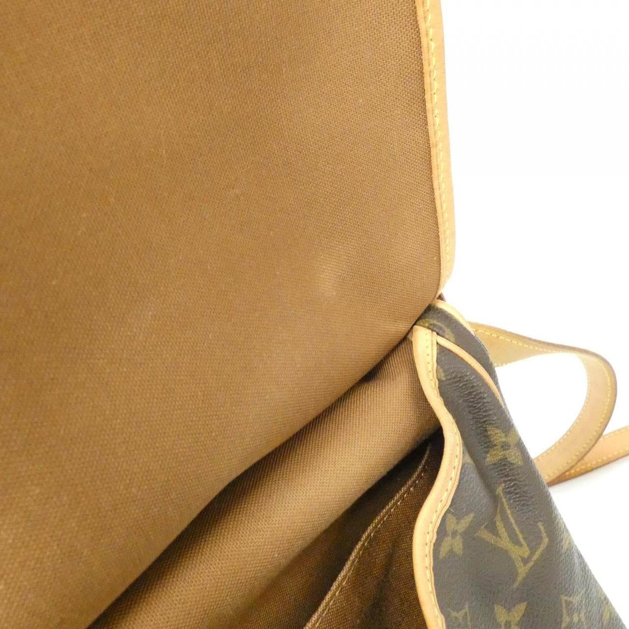 LOUIS VUITTON Monogram Saumur 30 公分 M42256 肩背包