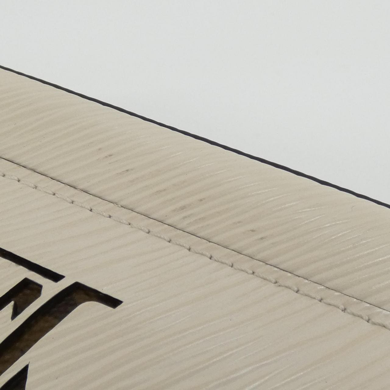 ルイヴィトン エピ マレル M80688 ショルダーバッグ