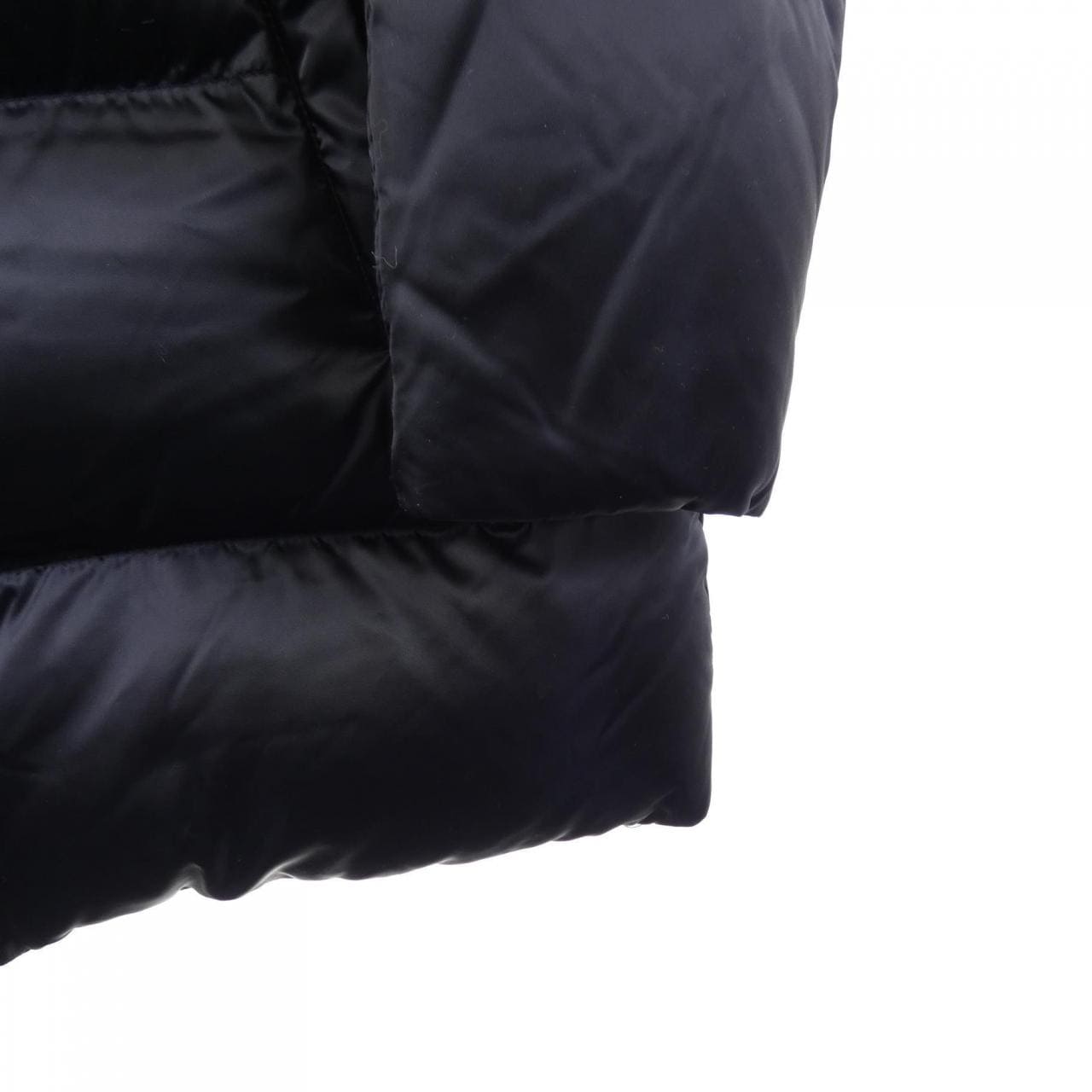 プラダ PRADA トライアングルロゴ 29P117 R202 ROK ダウンコート