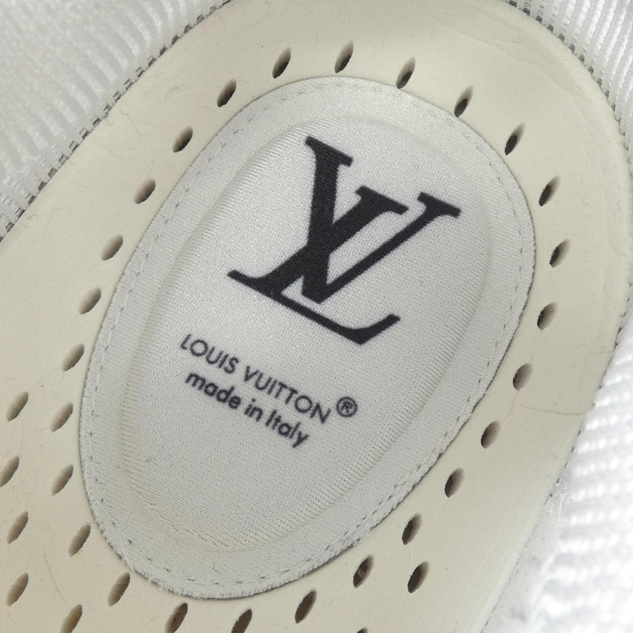 ルイヴィトン LOUIS VUITTON スニーカー